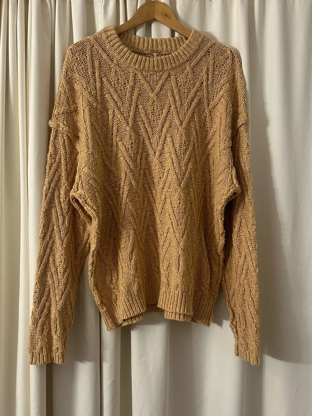 Free people sweater